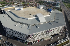 City One Mall Kuching | Profile - <a href="https://www.lysaghtasean.com/my/en/products-and-solutions/roofing-and-walling/concealed-fix/lysaght-klip-lok-optima/">Klip-Lok Optima</a>