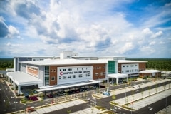 Tanjong Karang Hospital | Profile - <a href="https://www.lysaghtasean.com/my/en/products-and-solutions/roofing-and-walling/concealed-fix/lysaght-klip-lok-optima/">Klip-Lok Optima</a> & <a href="https://www.lysaghtasean.com/my/en/products-and-solutions/roofing-and-walling/pierce-fix/lysaght-trimdek-optima/">Trimdek Optima</a>